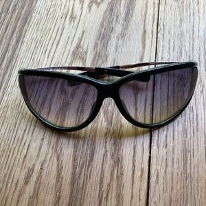 Black Tom Ford sunglasses